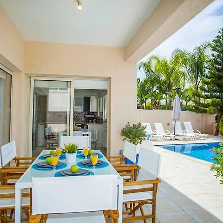 Villa Michelle 2